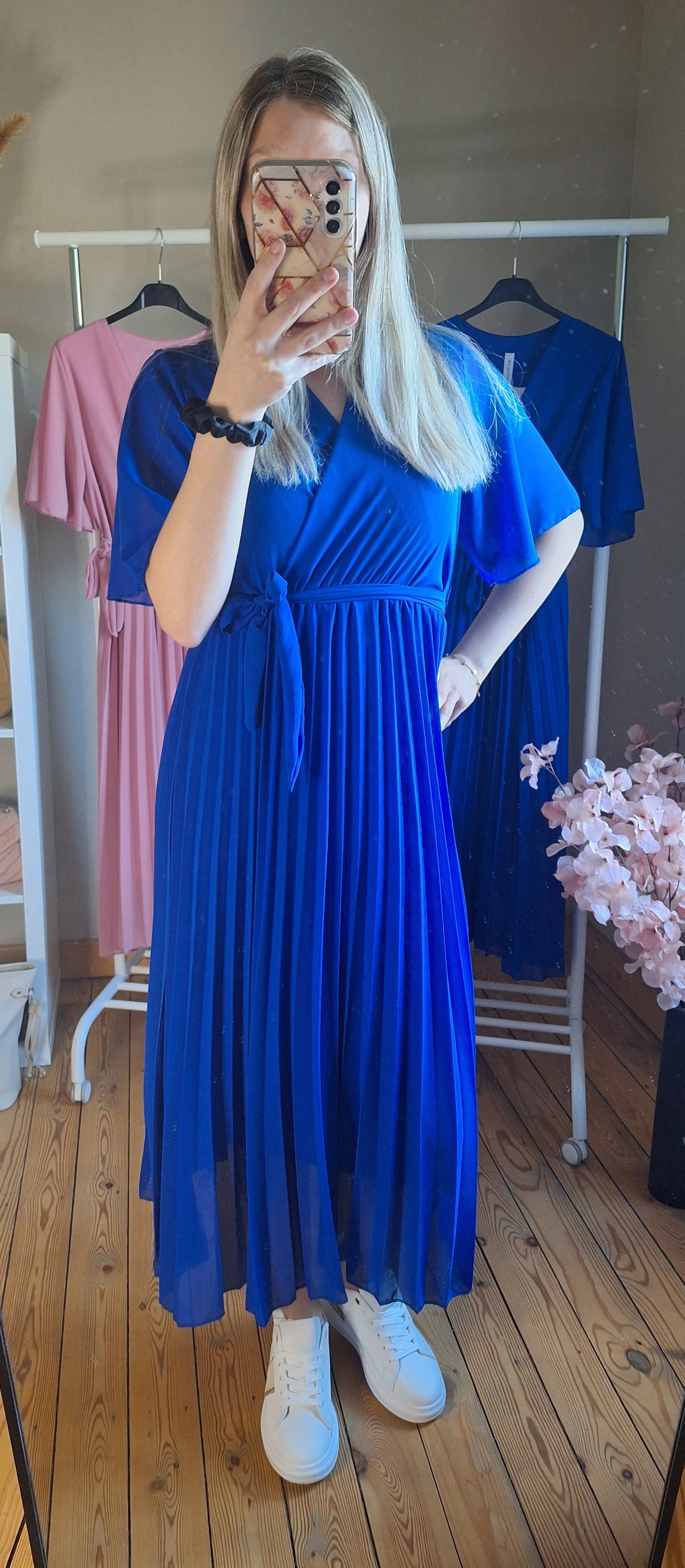 Plissé Crossover Dress - Lang