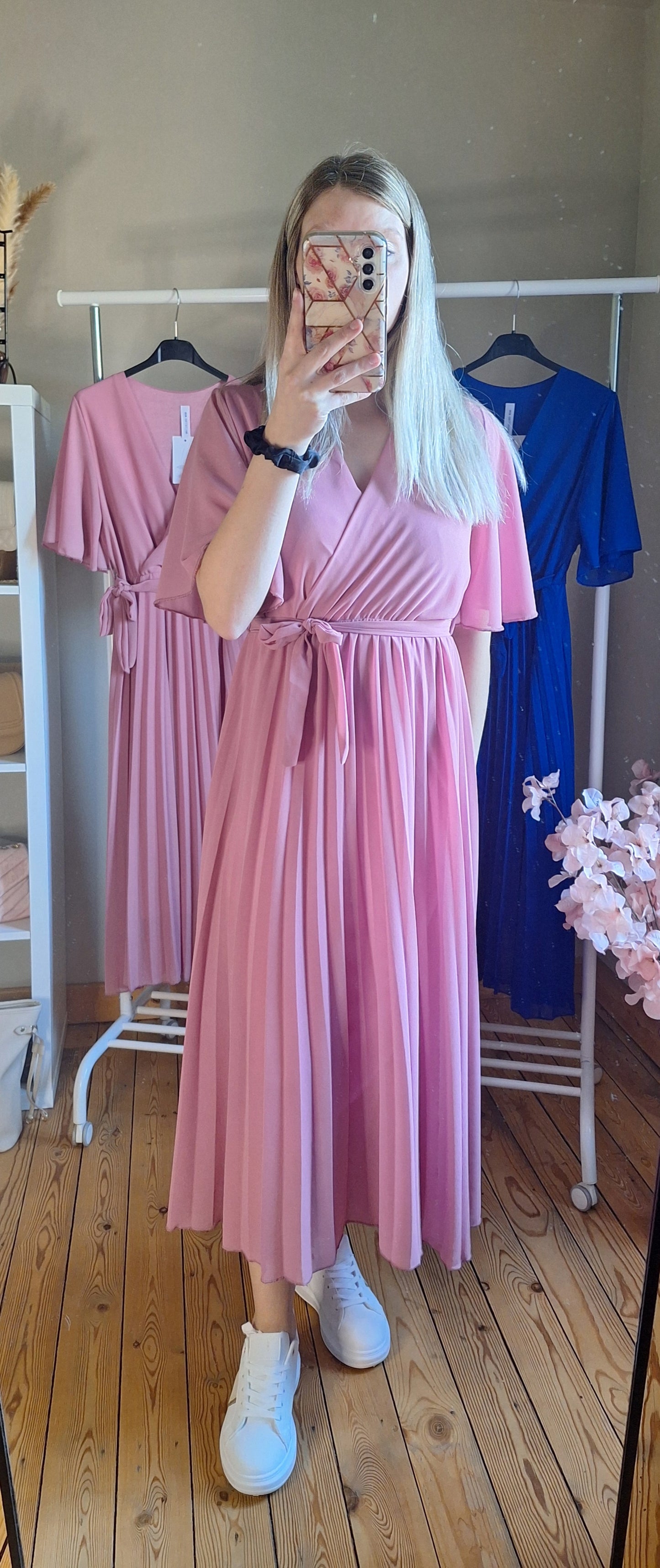 Plissé Crossover Dress - Lang