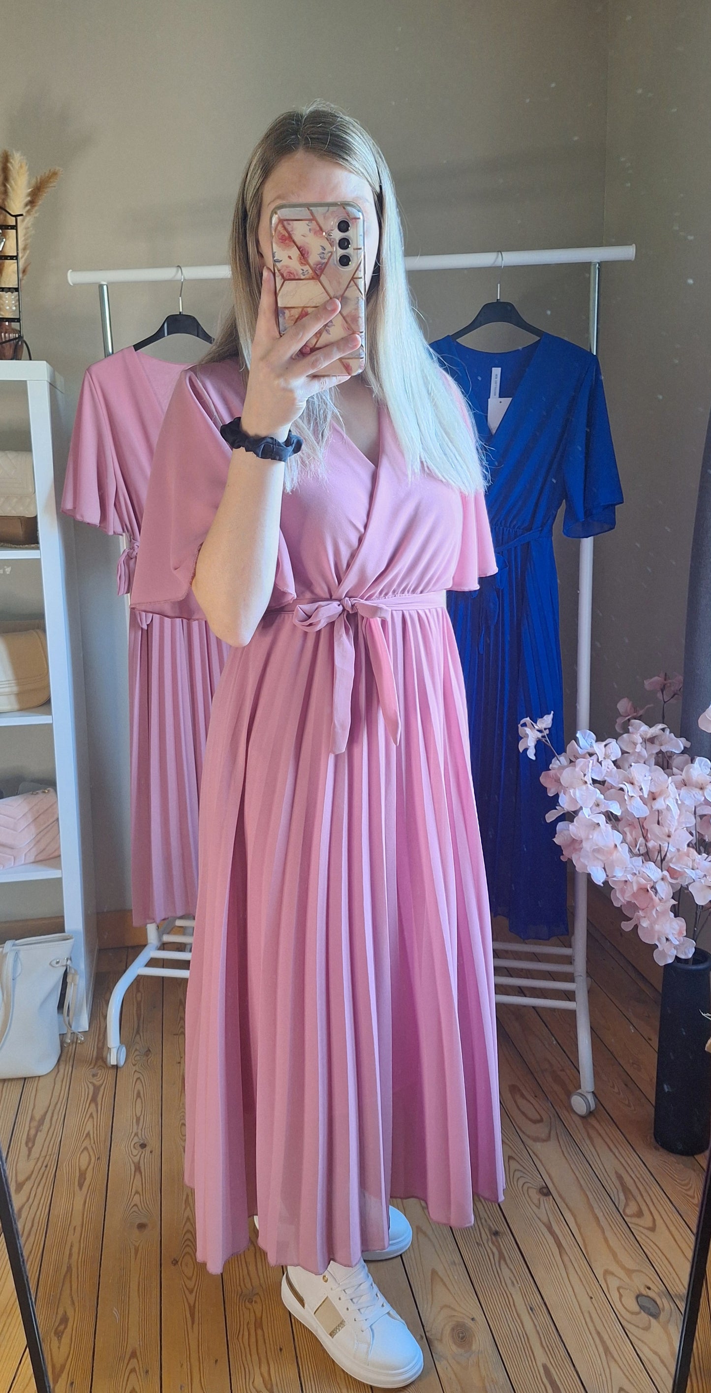 Plissé Crossover Dress - Lang