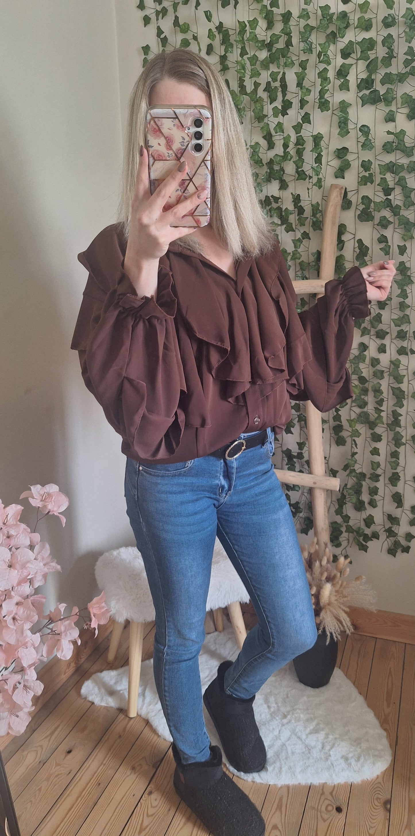 Chiara Ruffle Blouse | Chocolat