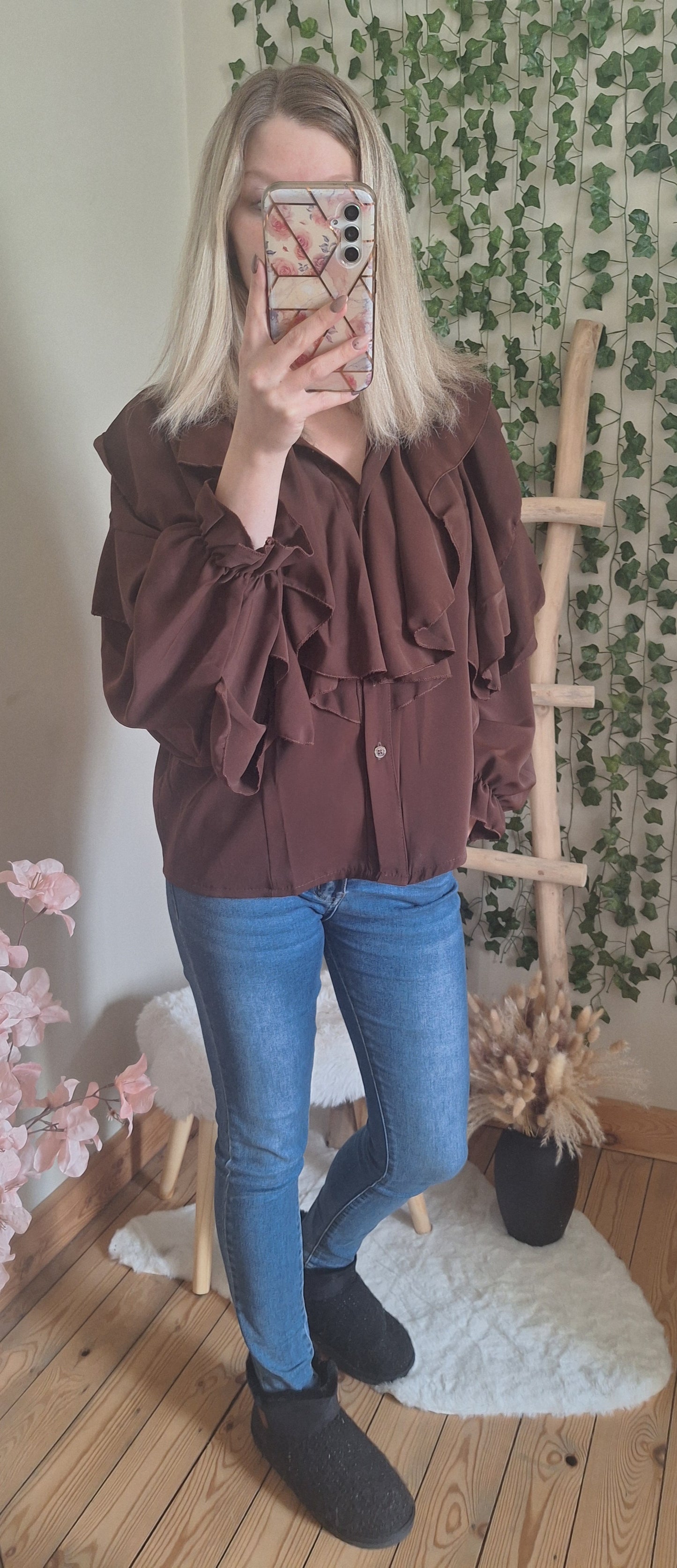 Chiara Ruffle Blouse | Chocolat
